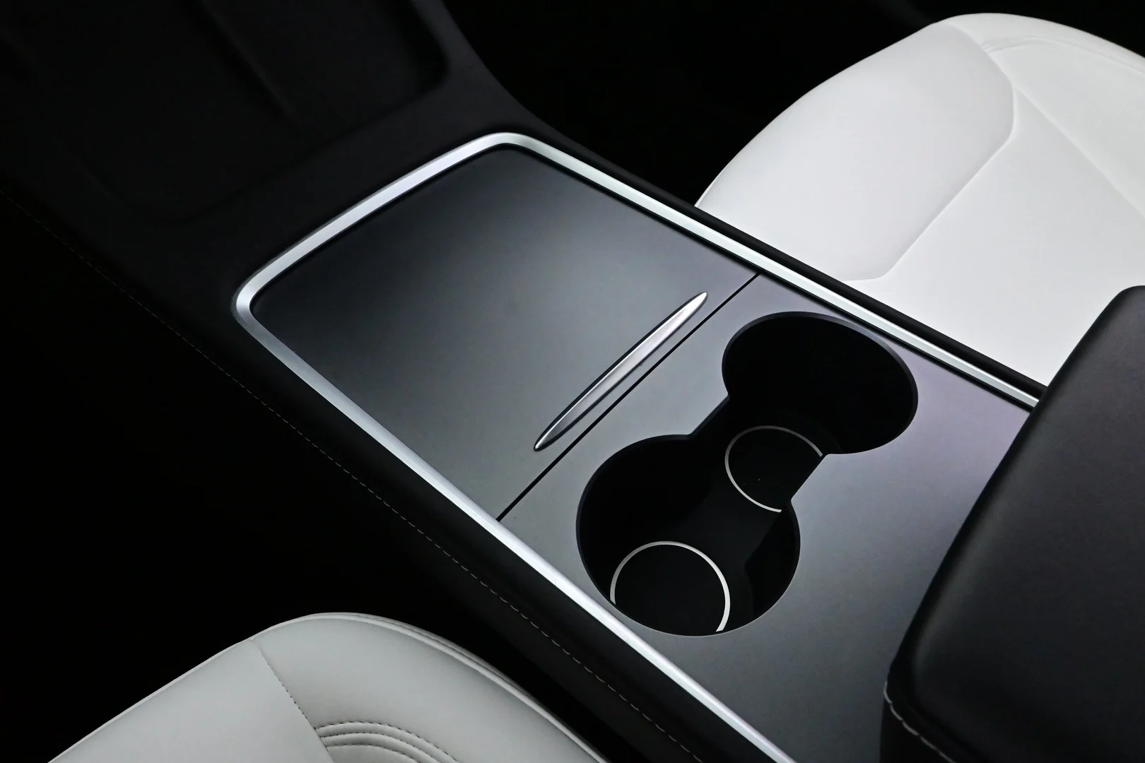 Car Image - cJK19QVybosn69r9jumE6