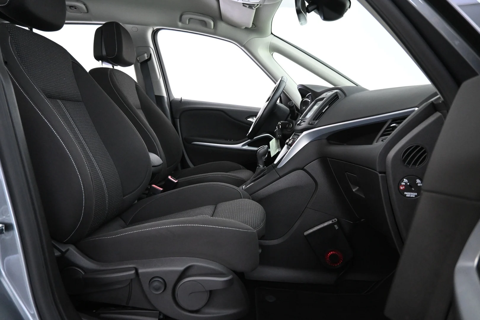 Car Image - 608f2YOsPM7J8DEP7ipD17