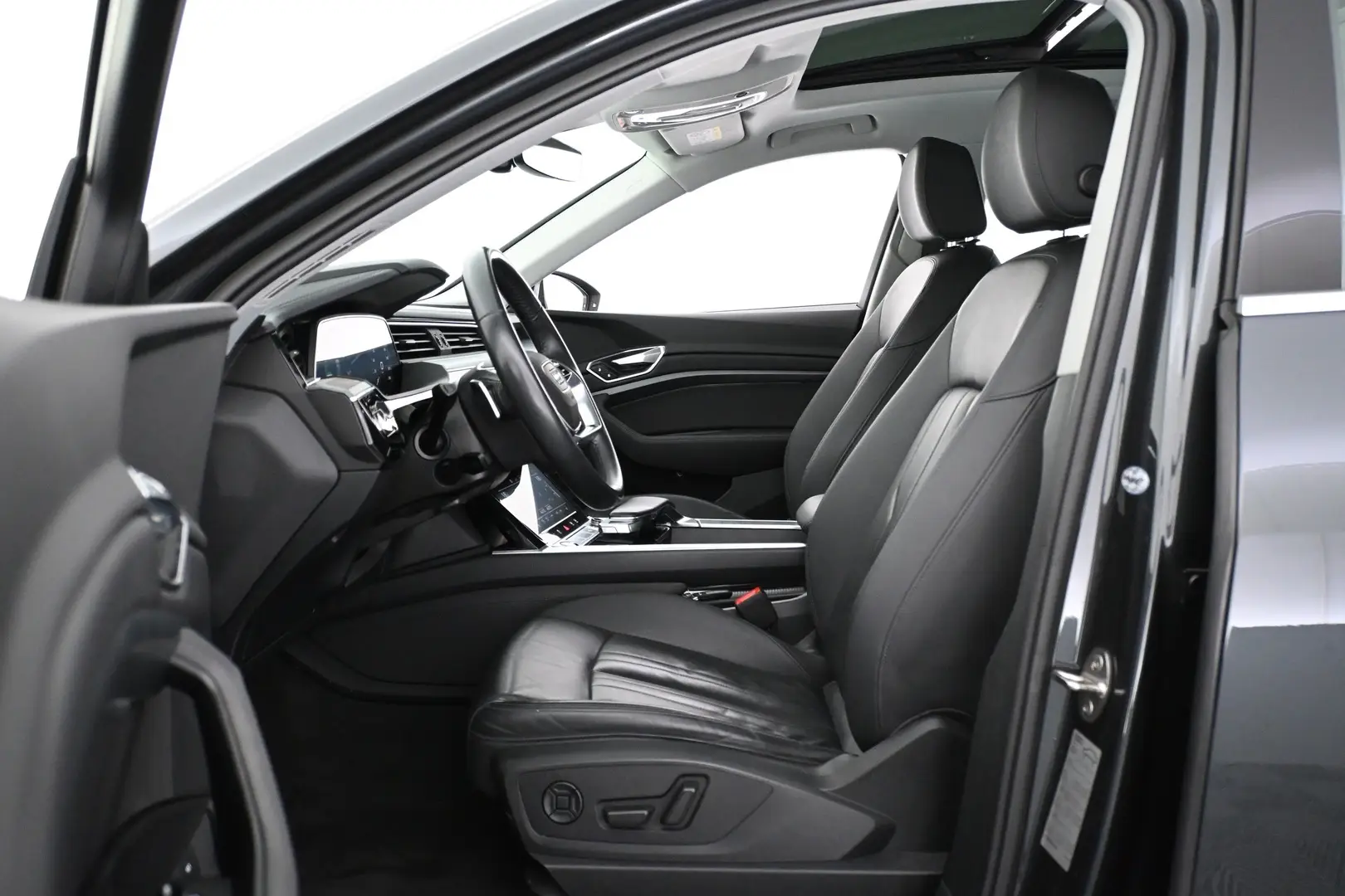 Car Image - 5F9bb1dijmJ24VGe5CpLu7