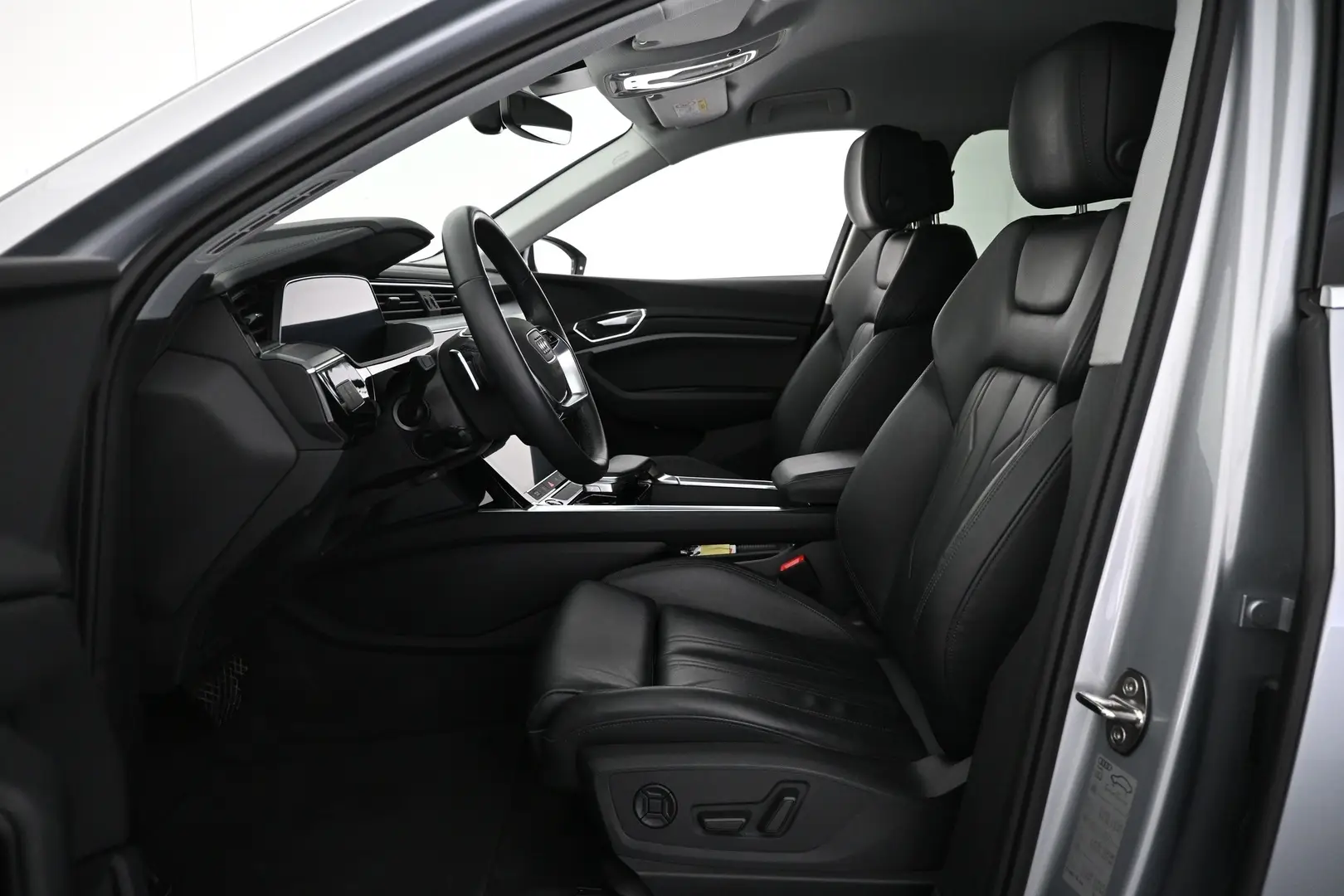 Car Image - 73ulYb4ESSIG8YWBVABvop
