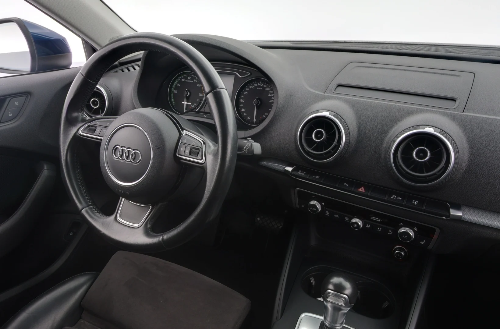 Car Image - 6wDI4NwhUCVCSb34MwqtRw
