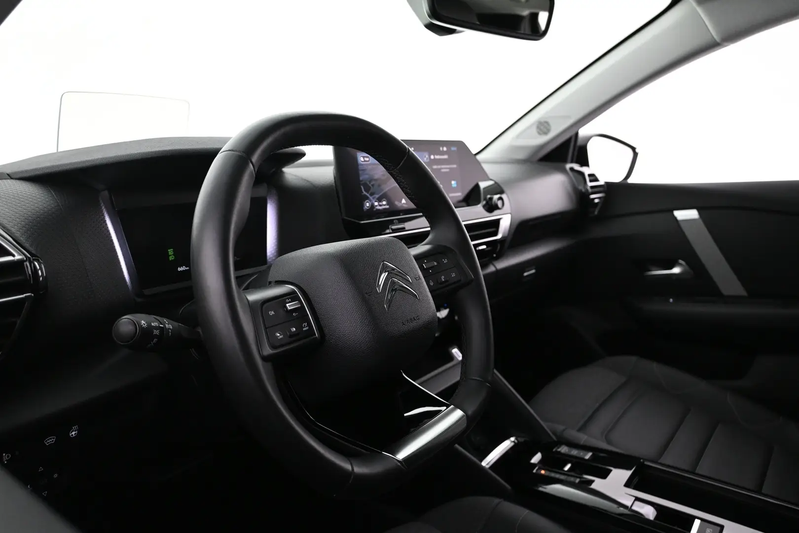 Car Image - 4R17RVQGoqZ7iE3RxXkTJi