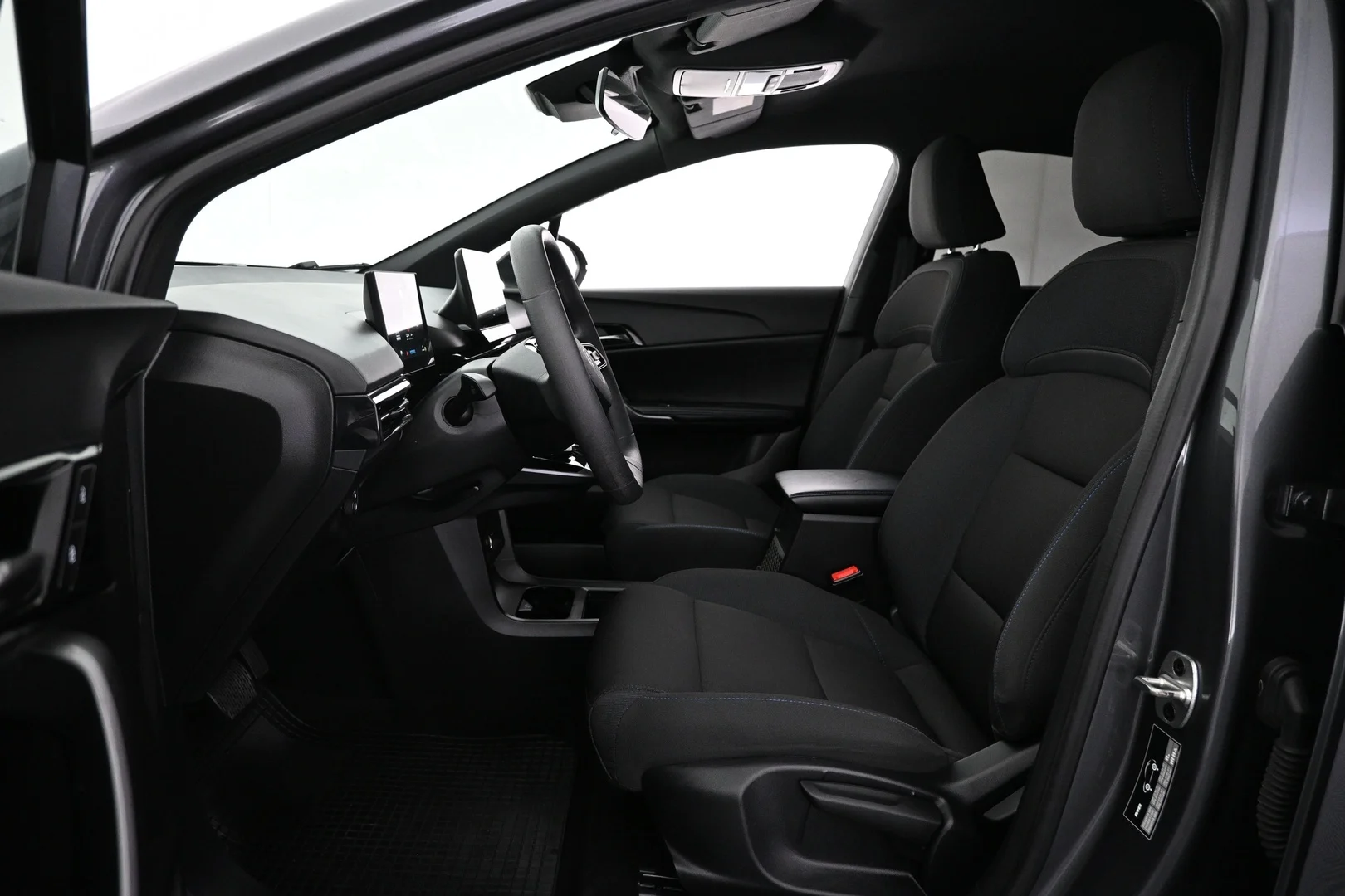 Car Image - 7dCa7krc7KJJ3YNYzz2RlG