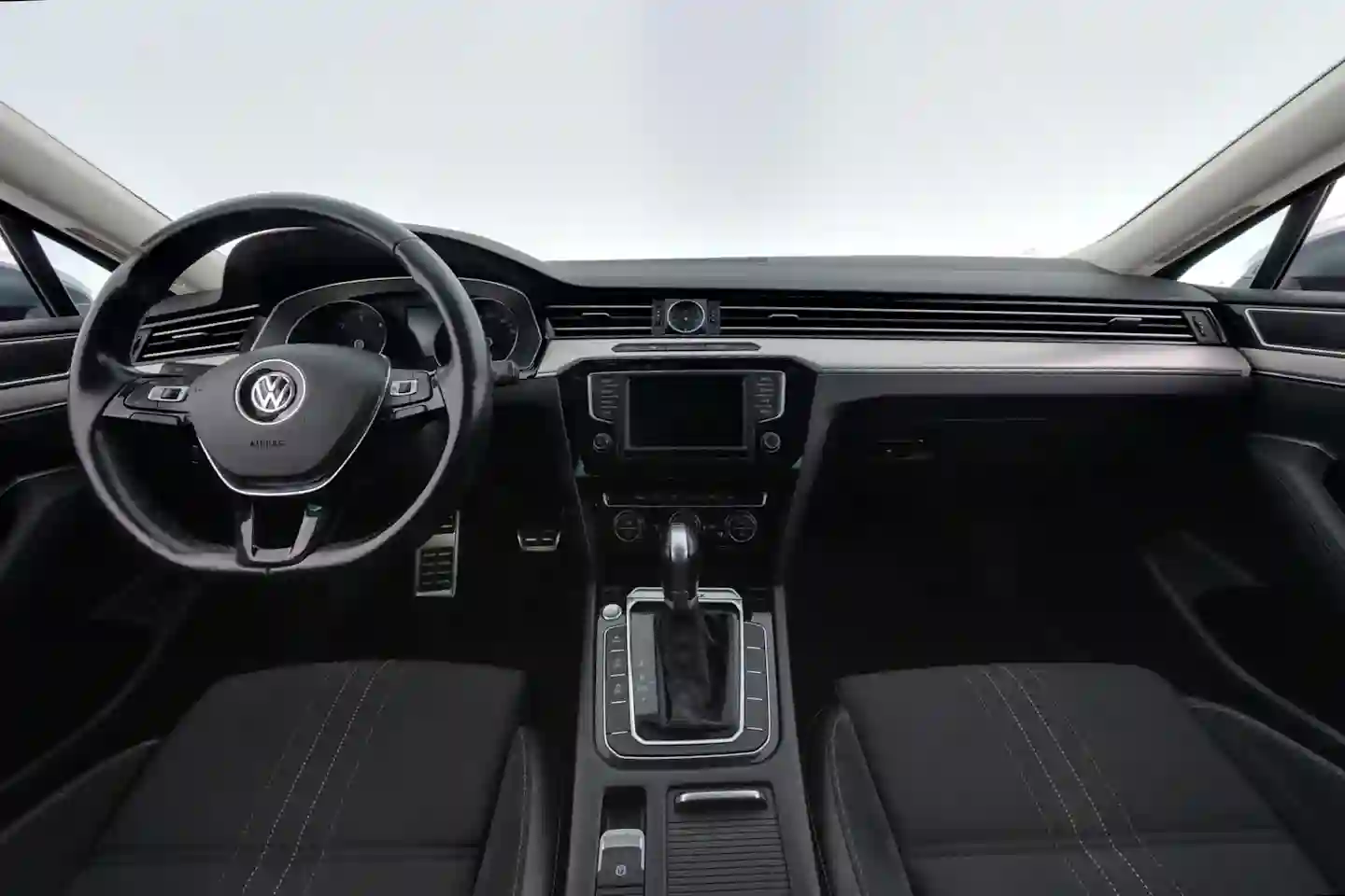 Car Image - 6FQ8JlNdHZYcGauotwxvni