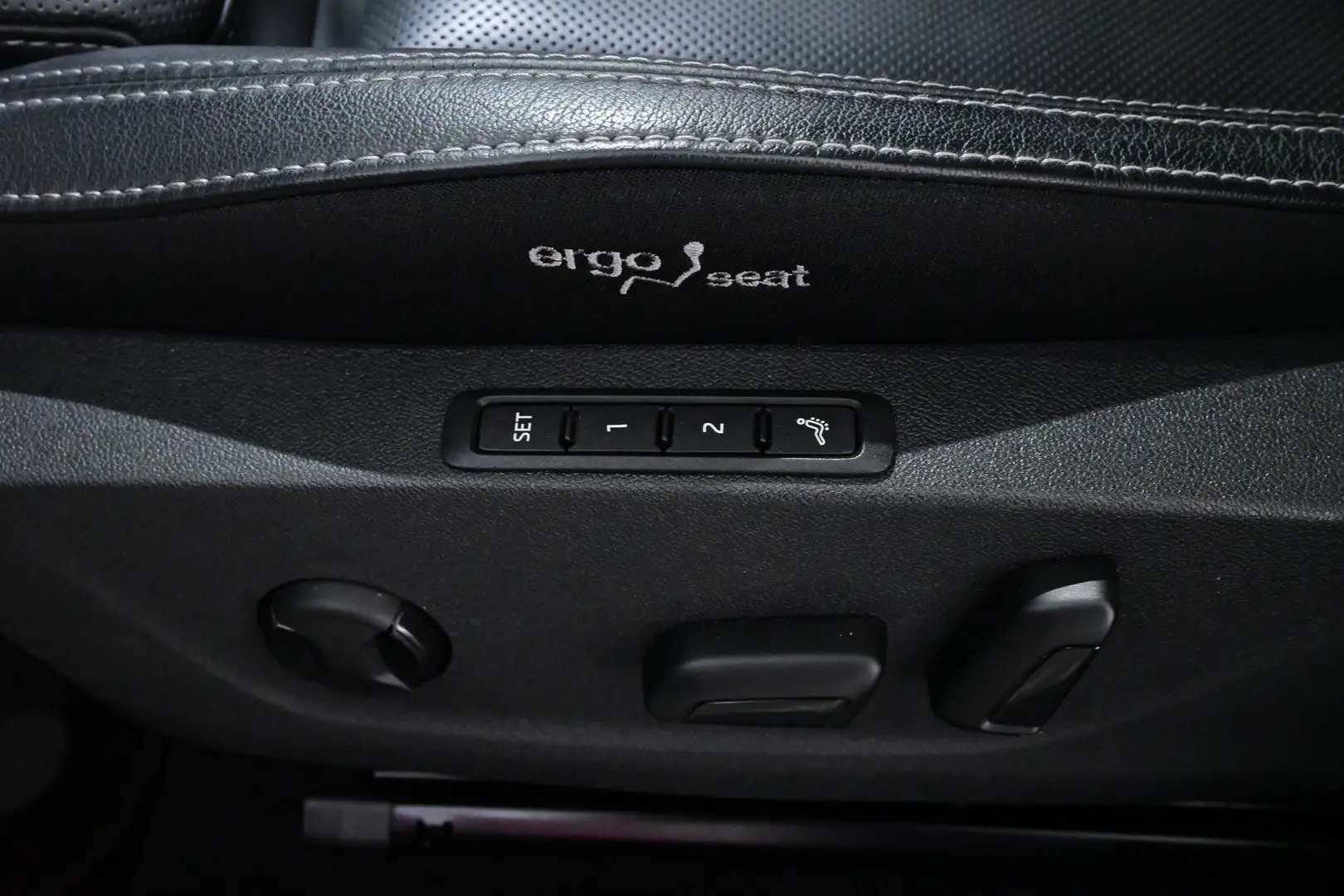 Car Image - 3Pv3eAf7zdrrwhhk27njfv