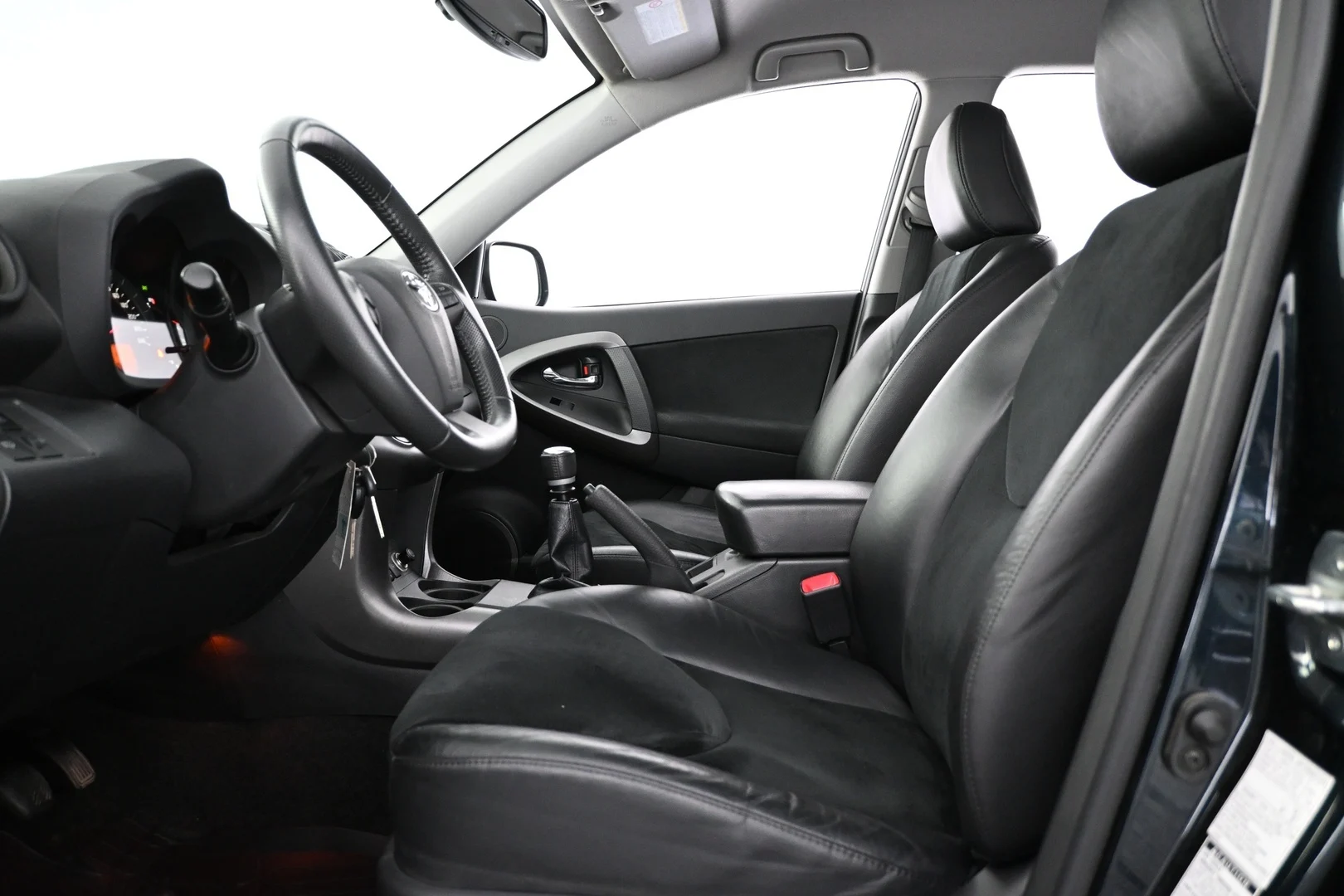 Car Image - 2ACG5E5Jp1gQSAOSYK8VVd