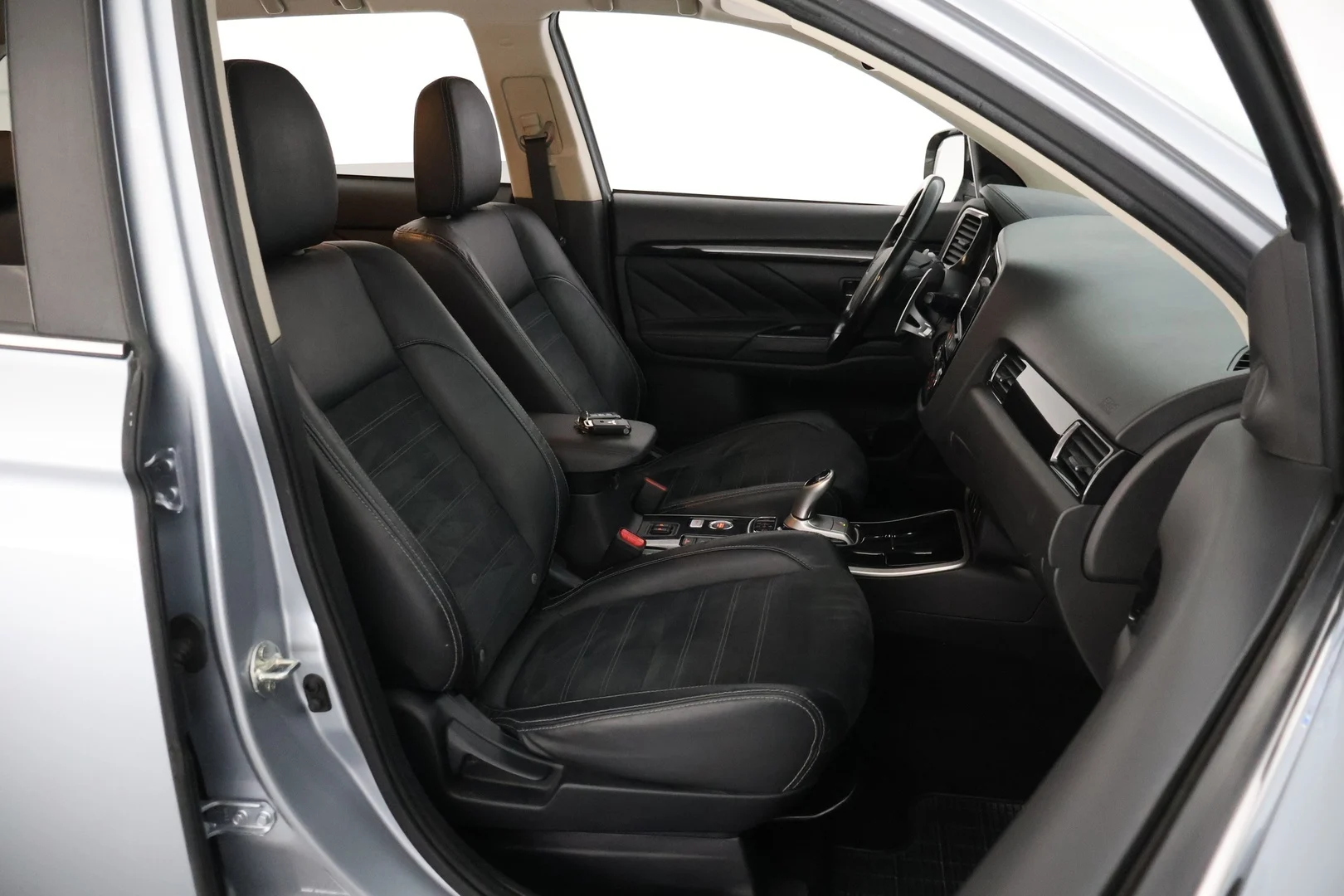 Car Image - 2PVogWoIkvF2qekDAU72qg