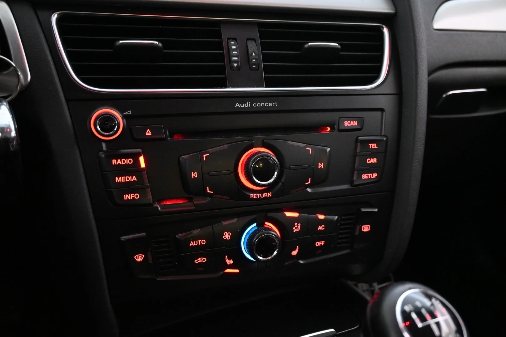 Car Image - 4pQicTjzYQ6qM6nzrv2pdI