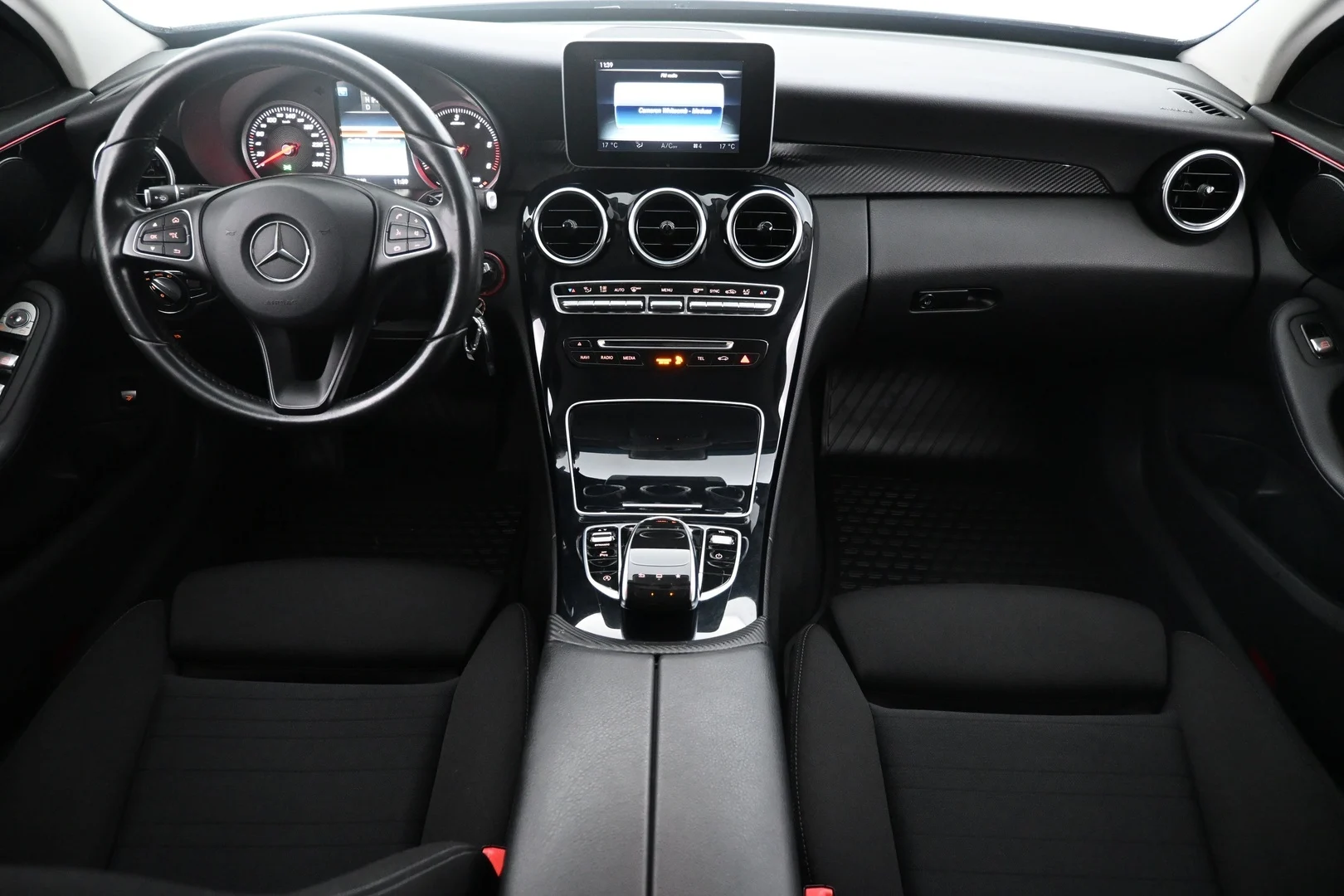 Car Image - 29F2Ml1JerppW0YM3TFuTQ
