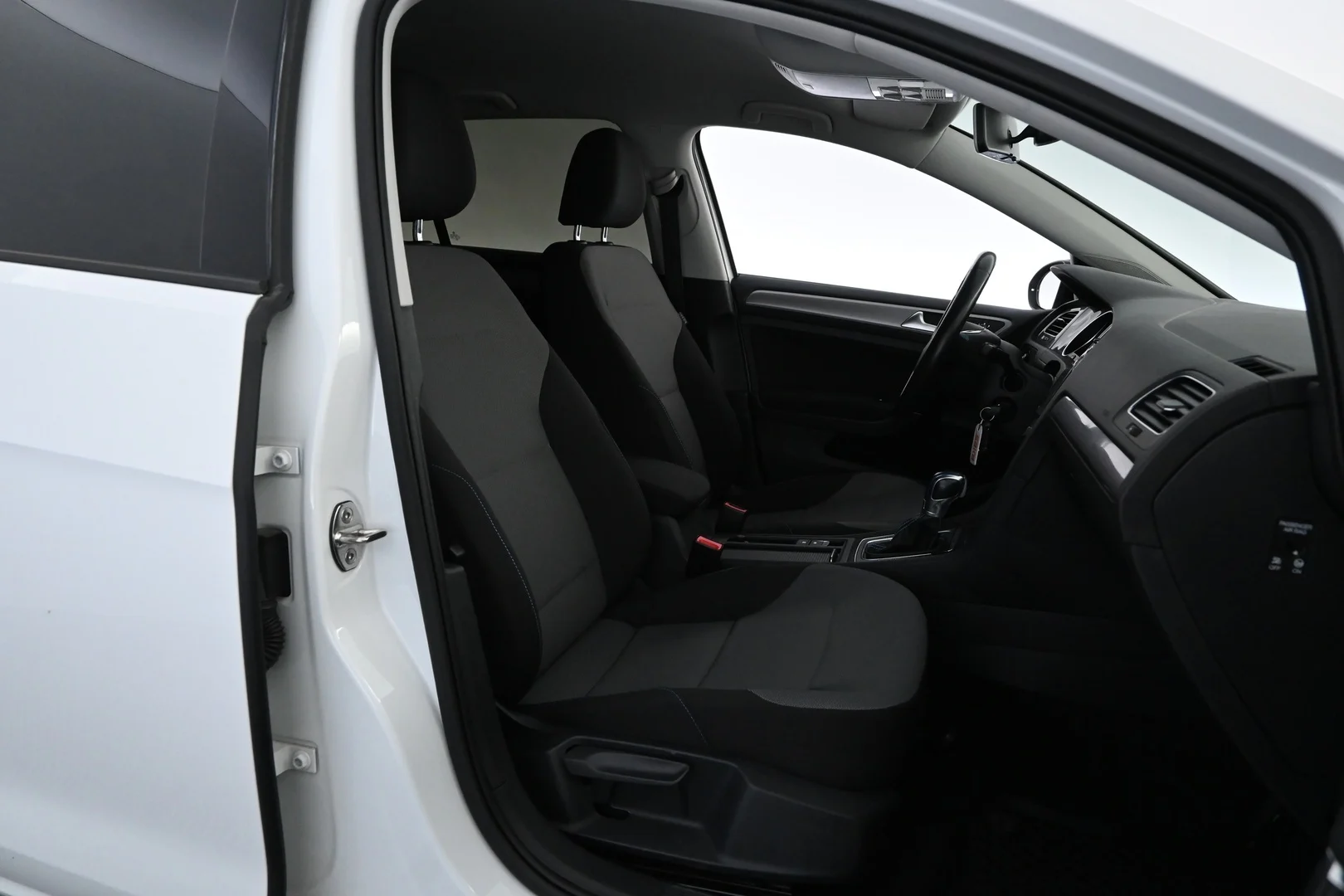 Car Image - 2nz4MiyaHXpPTcqfHZoZQ9