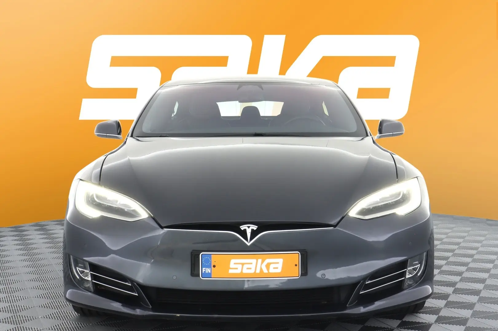 Car Image - c88SvOfYR5ksDAqvTxoUU