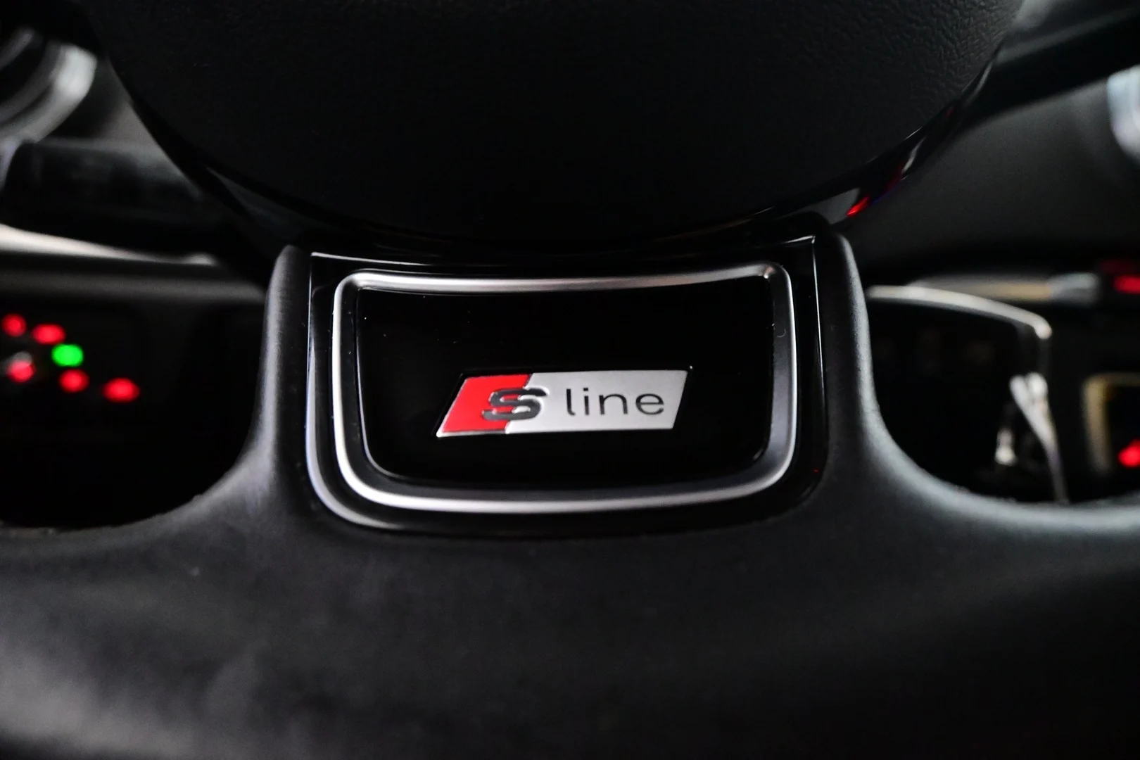 Car Image - fcLf4cOHPBOeLtnsmPOue
