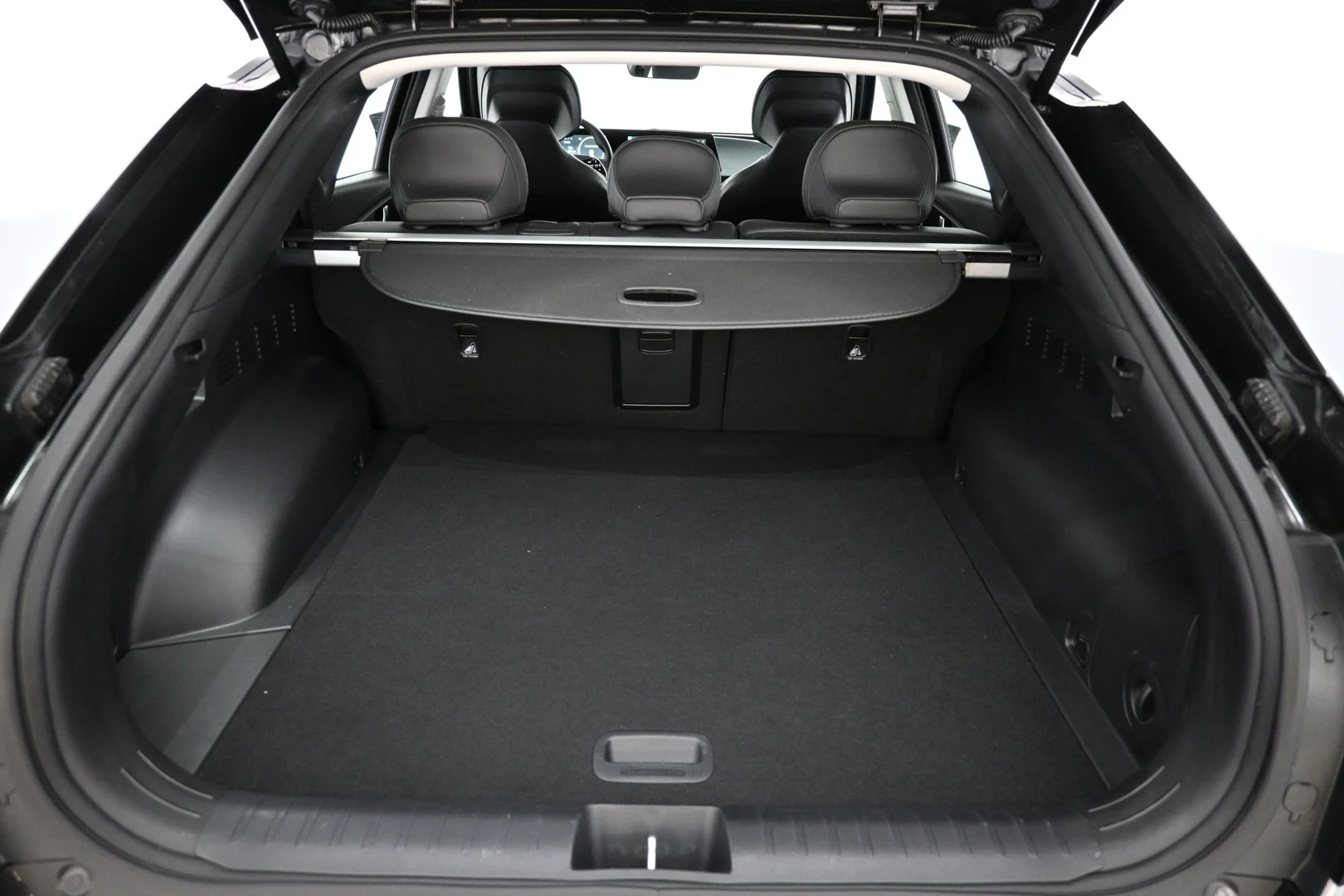 Car Image - 70owuofa0UYh8tYCeb9Z1G