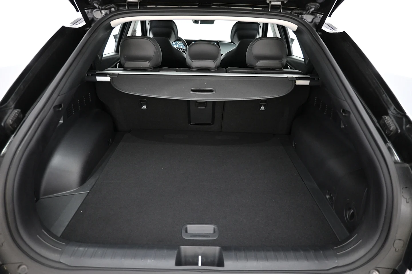 Car Image - 70owuofa0UYh8tYCeb9Z1G