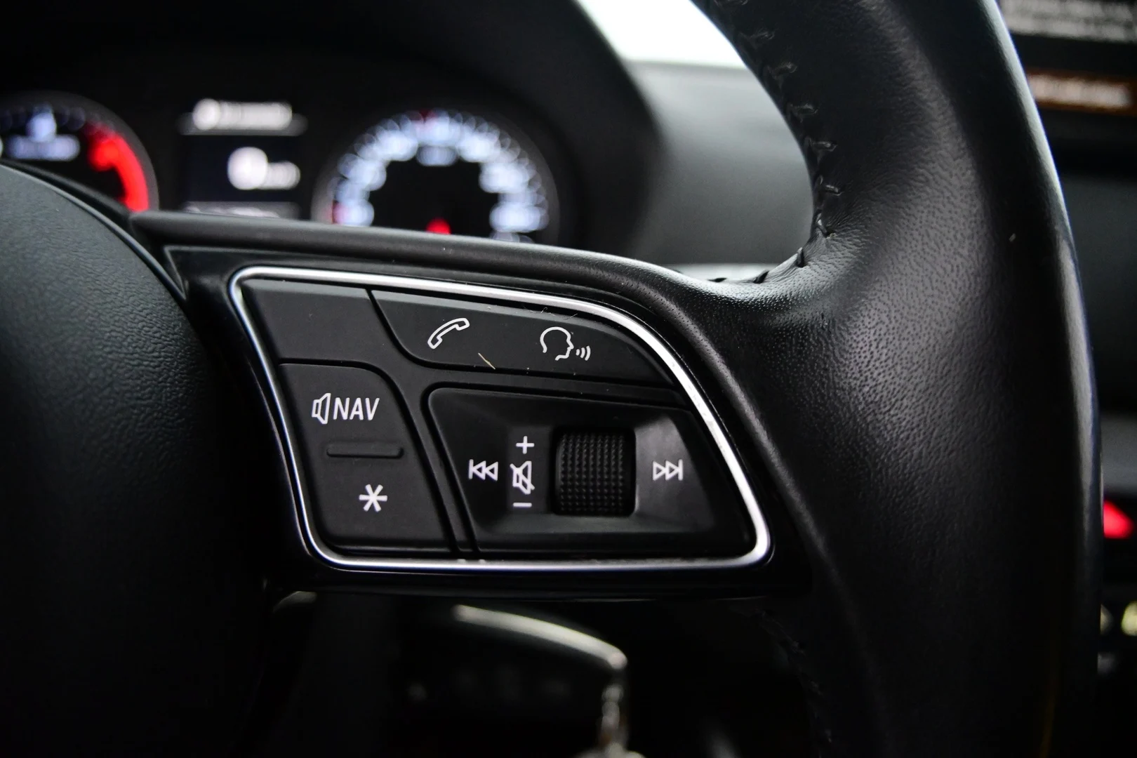 Car Image - 1NT4lH4SYiNSgGJT2x6pgo