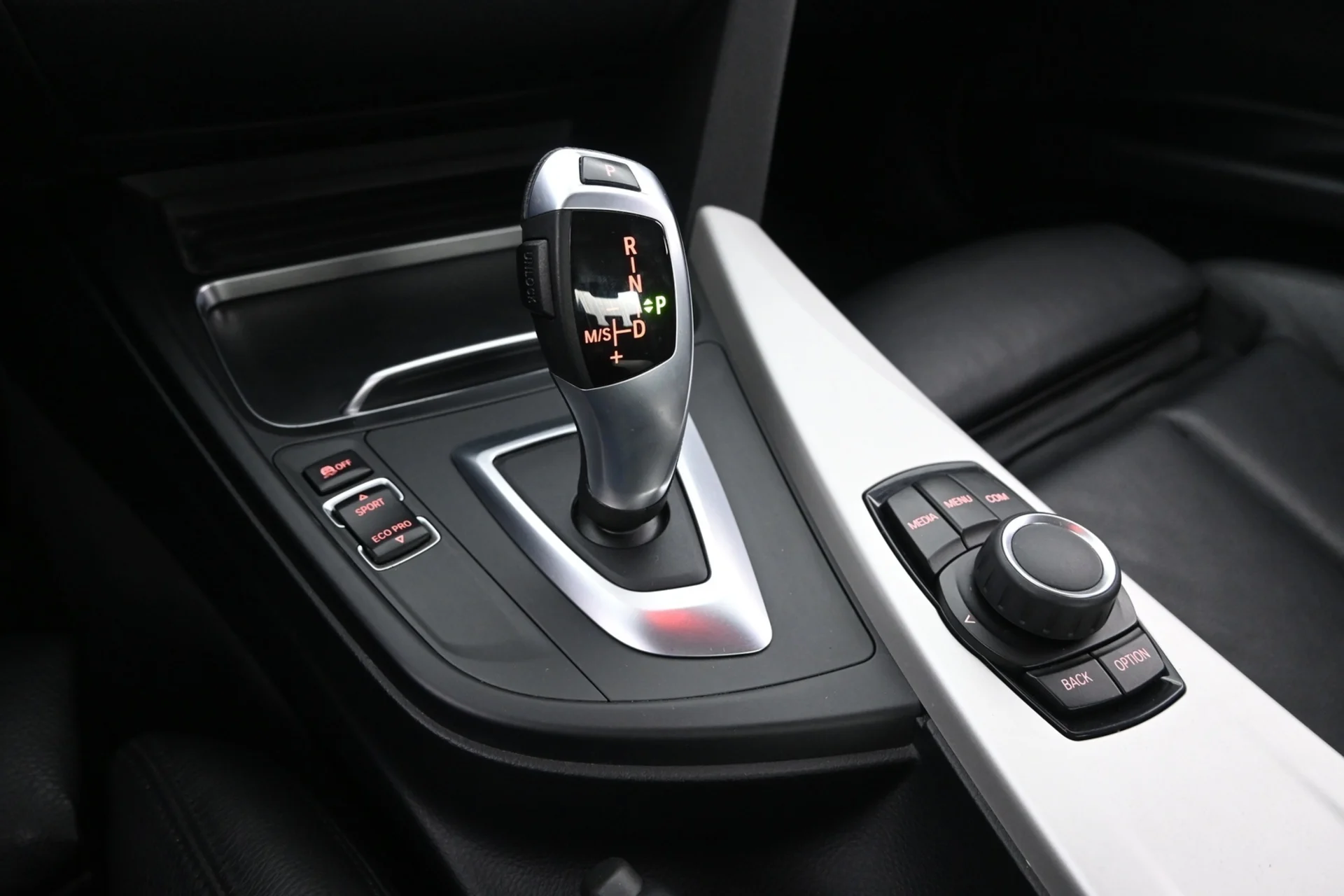 Car Image - 4QPLtabJSuBYxJk6W1Jro5