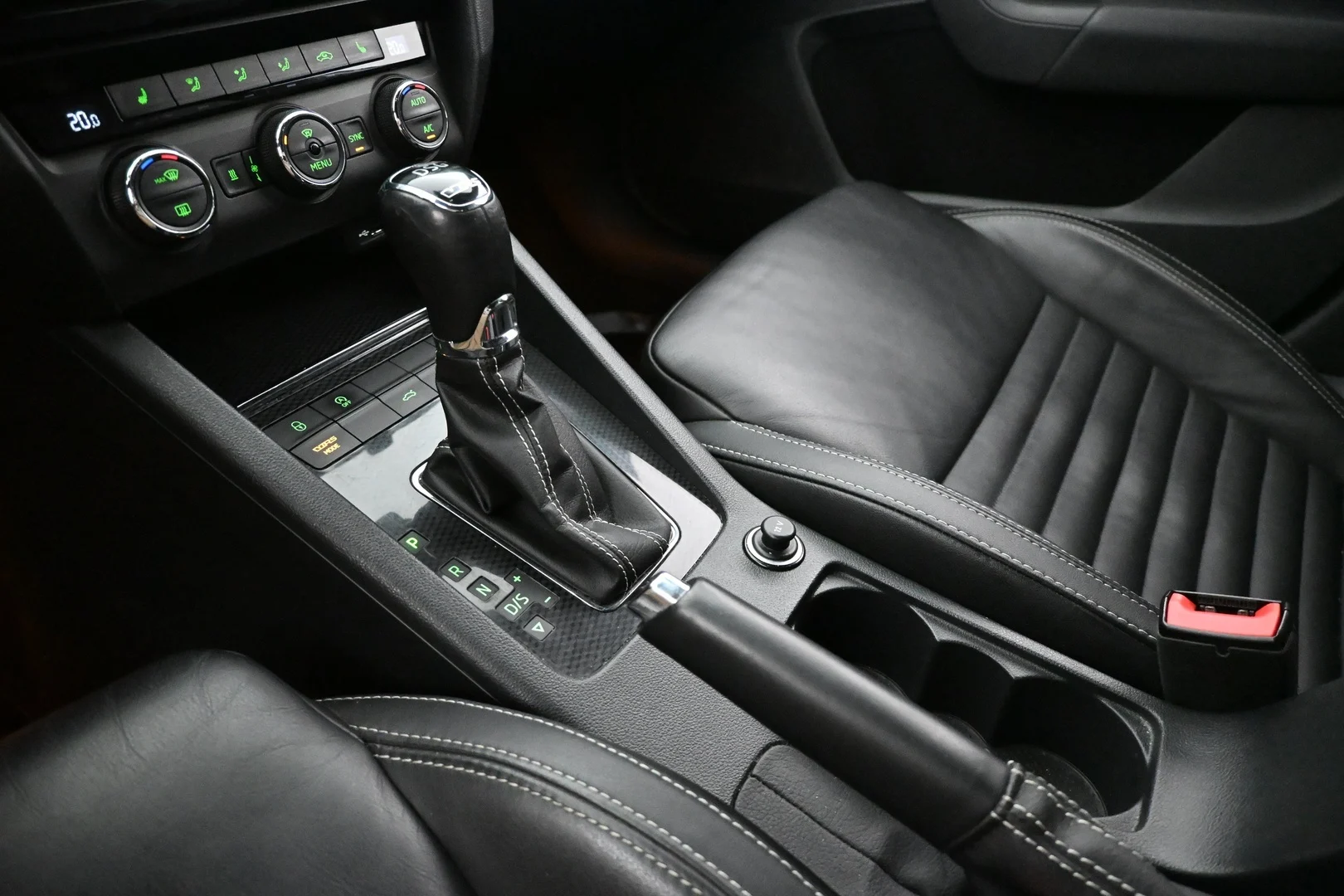 Car Image - 6fTG3NGKZhufRs7rkKMuvf