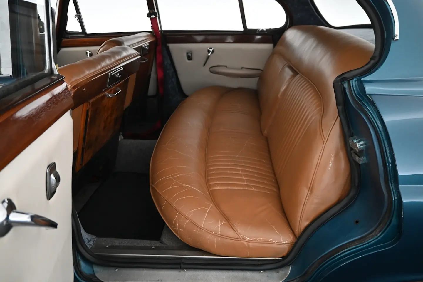 Car Image - 5hbqGaRhS1iATkhvmJkKAx