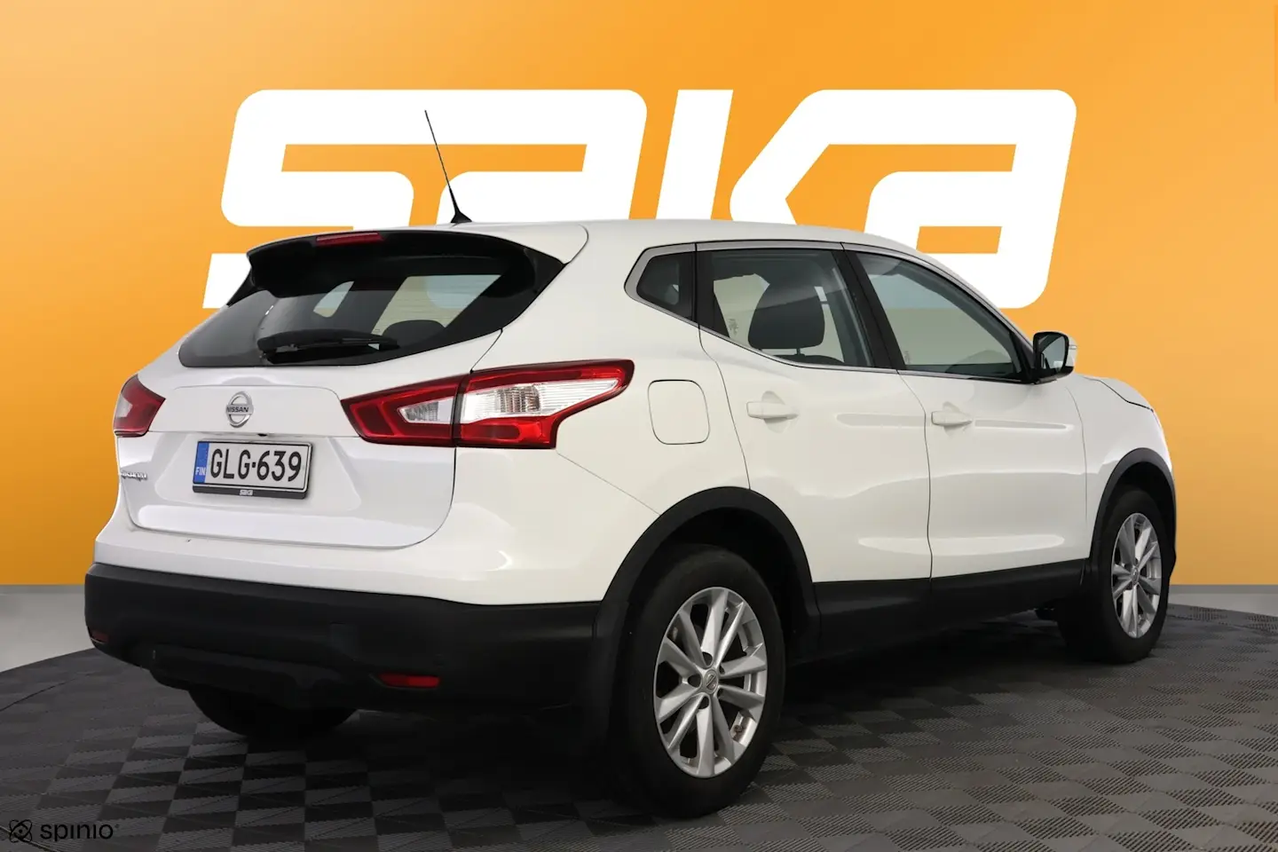Car Image - 1hKwCaj7XqobHRn7uPAZNI
