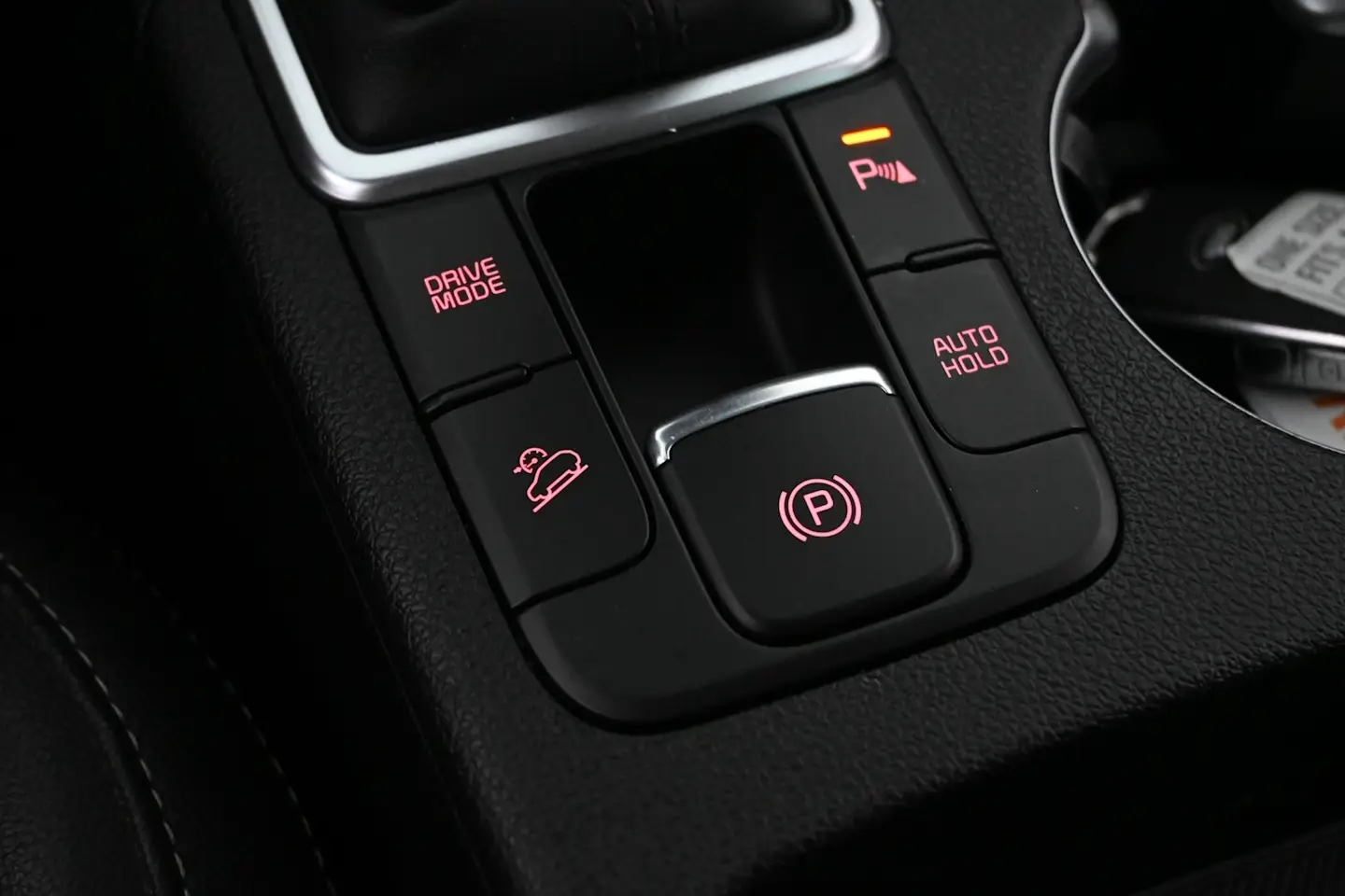 Car Image - 72h5j8HvHGhVrz05MinPKn