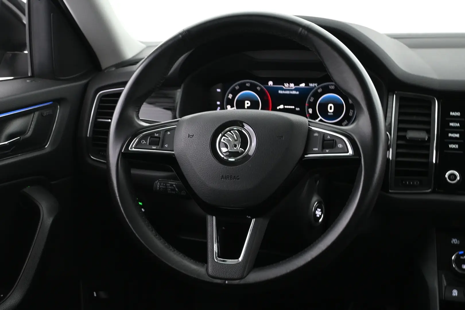 Car Image - X4K9VTFlATEatl3WGinxz