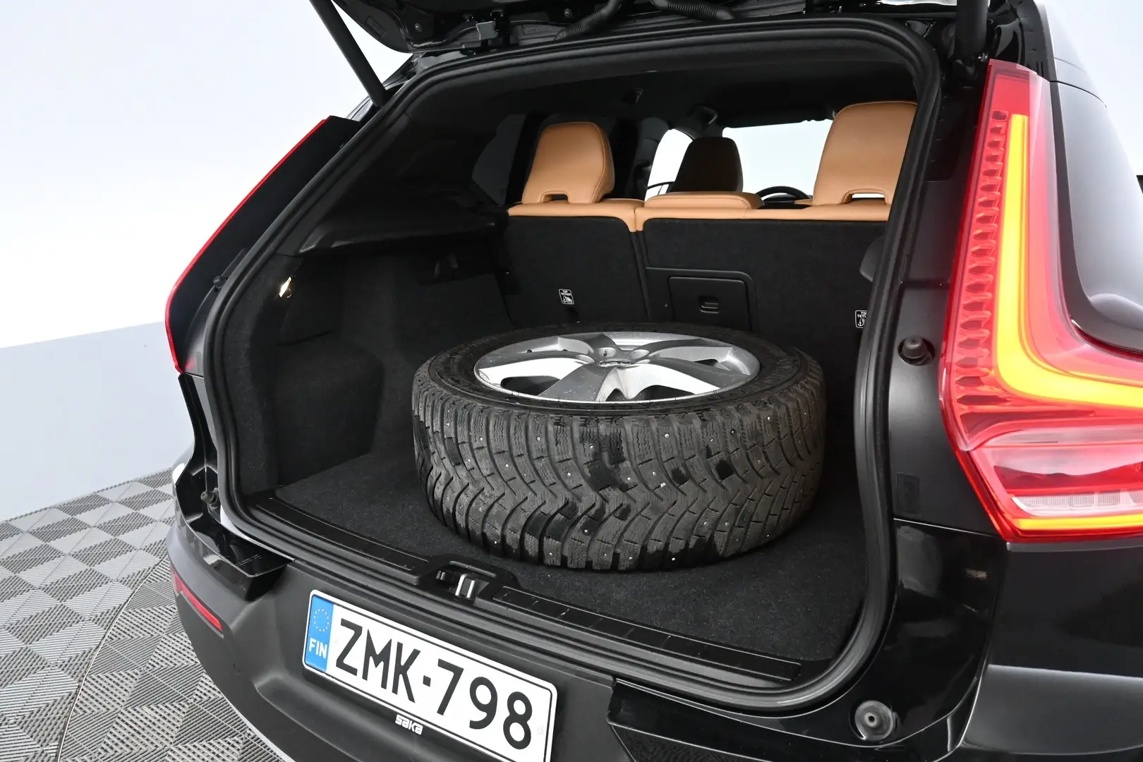 Car Image - 1ylpkTF8fKzONhjvyi4Wty