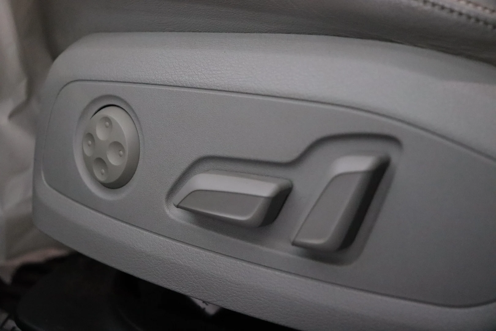 Car Image - 691onknSg7B0gDQXsdWnS4