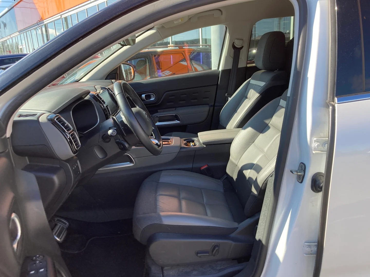 Car Image - 1n9rjxHUK5B1HHMmzeQAxs