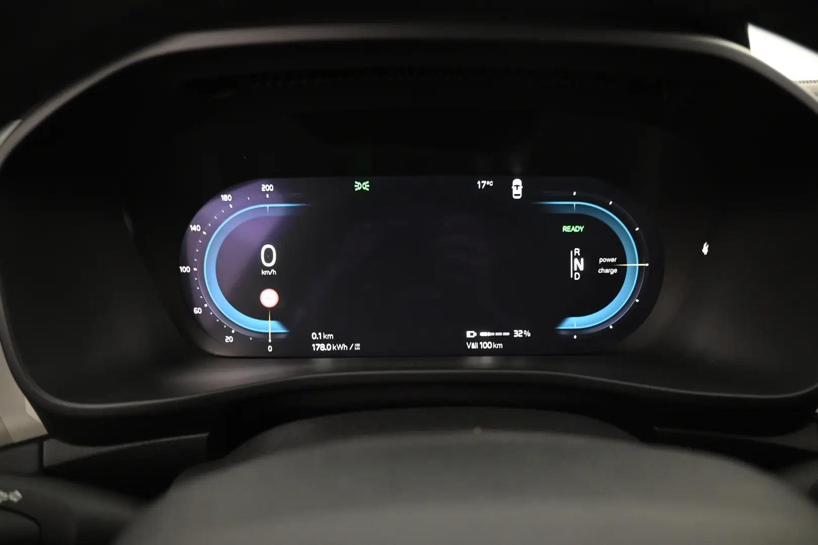 Car Image - 3QUSGtyxDFn3nU3go9embl