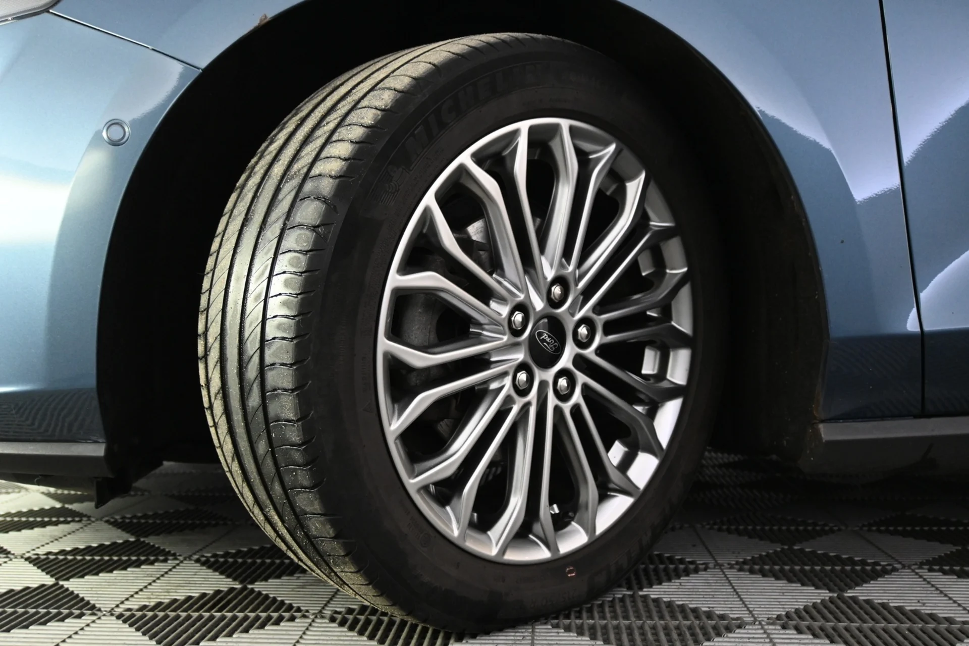 Car Image - 273Wm7B2SvpL4qjXW4GeDu