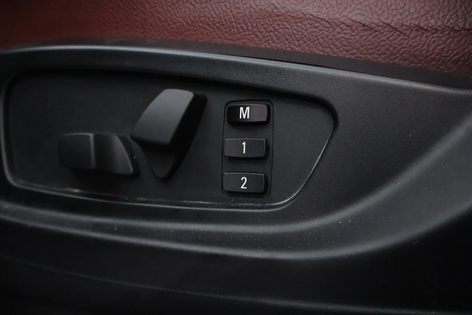 Car Image - 49KVejfpHQd0MeUSpEx5LK