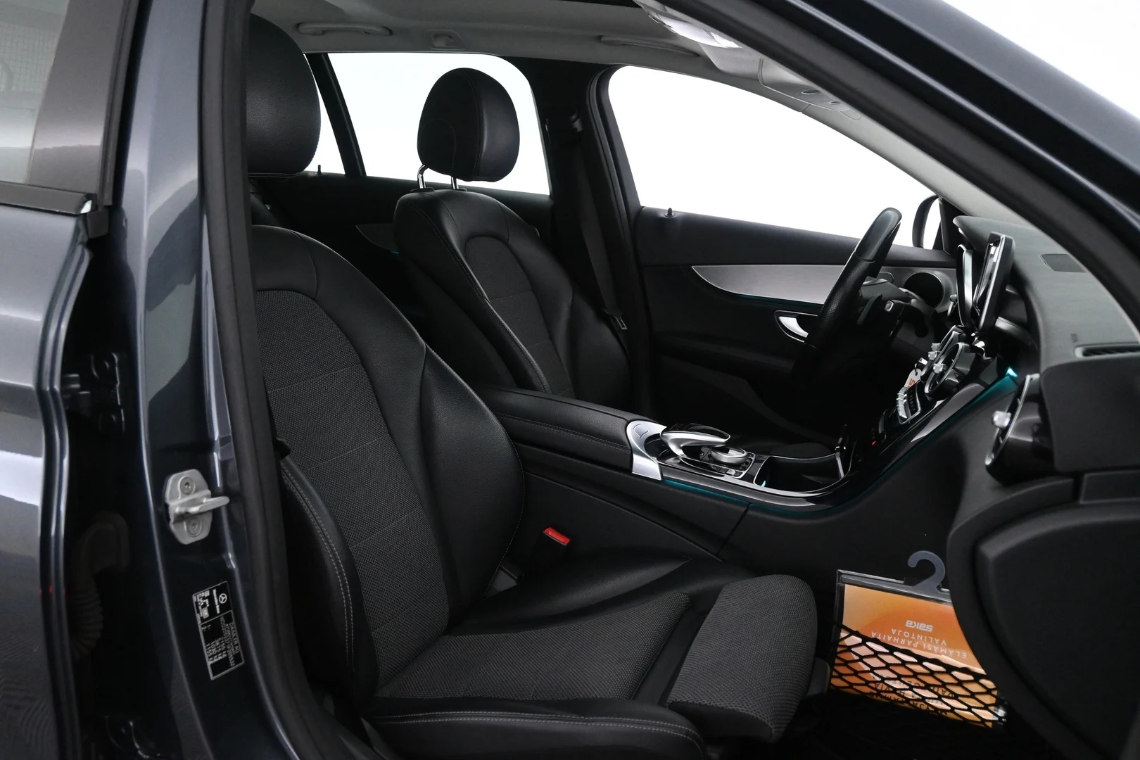 Car Image - 5AK5kngv2ePIOLjSp6BAri