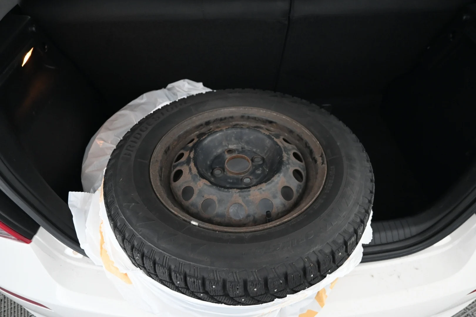 Car Image - 1pM3rxh4xaeTNcX44kZRev