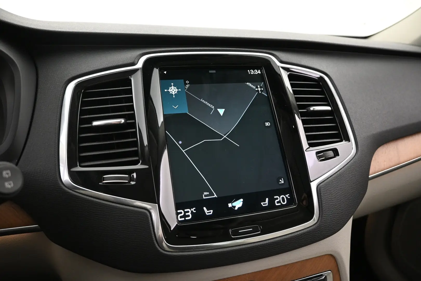 Car Image - 4wzFSFUoCceLO8IN0rTEY3