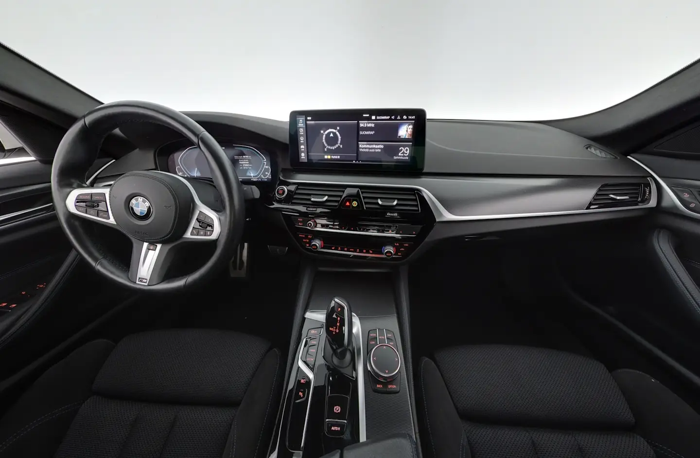 Car Image - 4dlW0SPZk1uF7IrAuai8RL