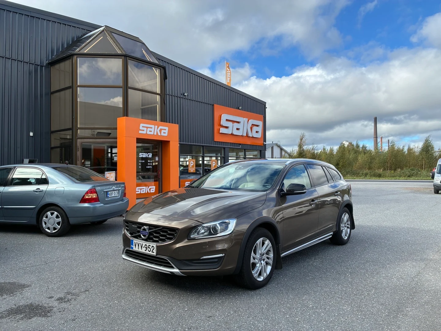 Car Image - 1x2SFsZrFPBYTjCgzwXlZ7