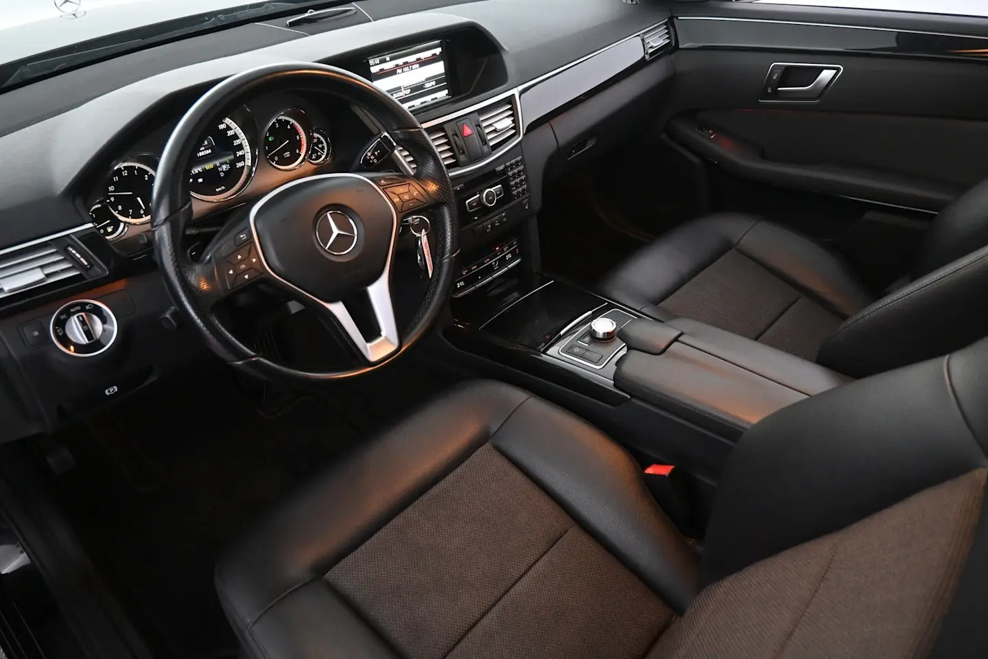 Car Image - 4GnvEMvPiZWbHGf9V3K1PY