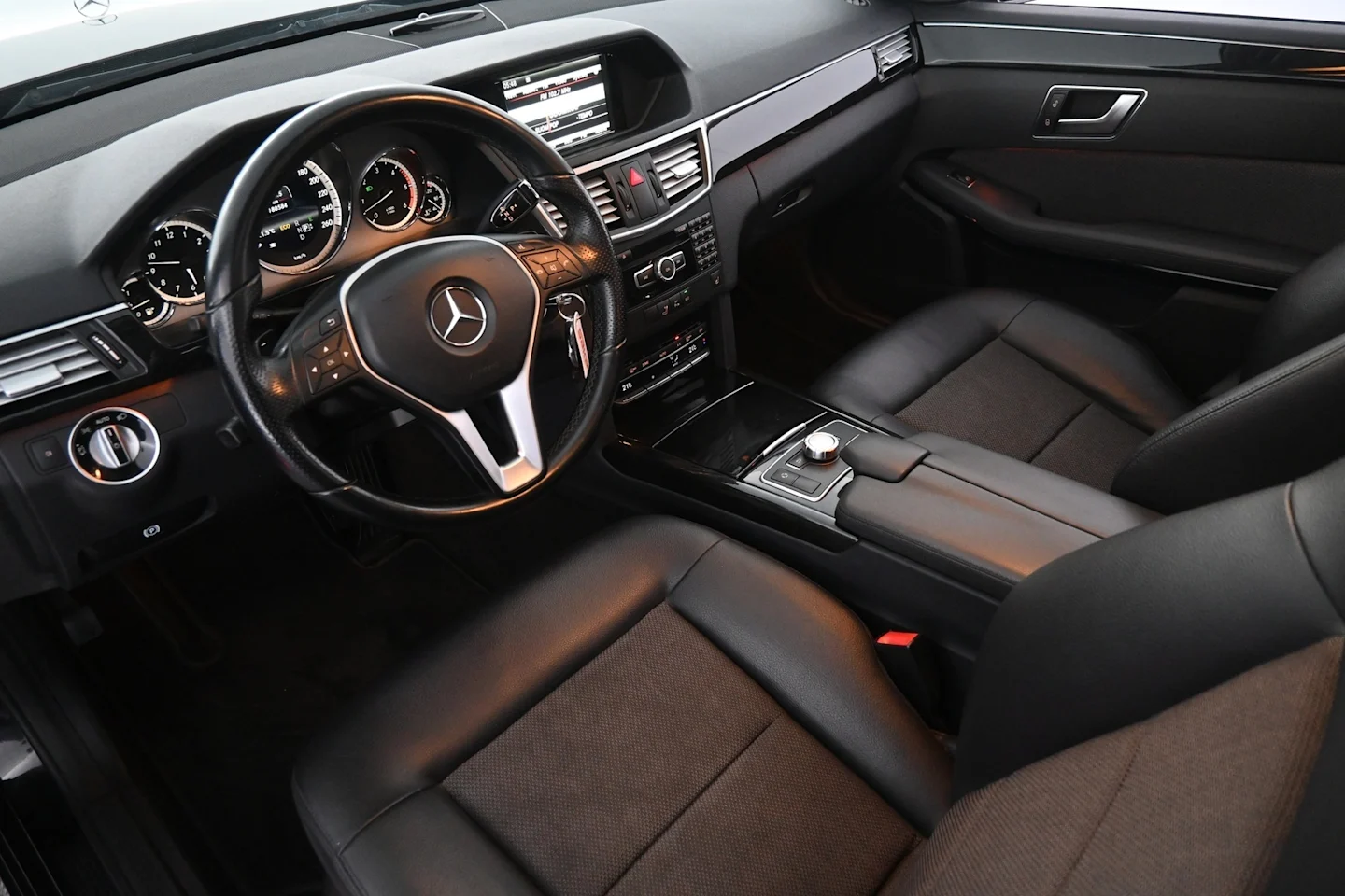 Car Image - 4GnvEMvPiZWbHGf9V3K1PY