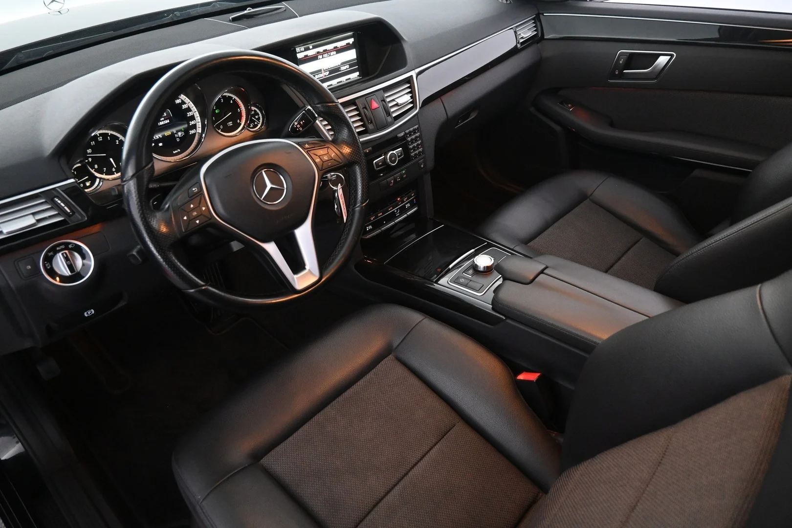 Car Image - 4GnvEMvPiZWbHGf9V3K1PY
