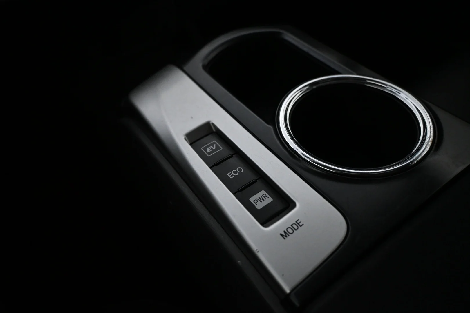 Car Image - 4SL38PnbUSf55xvwlkLkLm