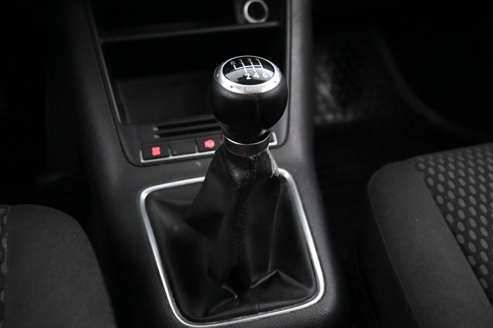 Car Image - 4QQjmN4ltjKFTYhWx8GJa7