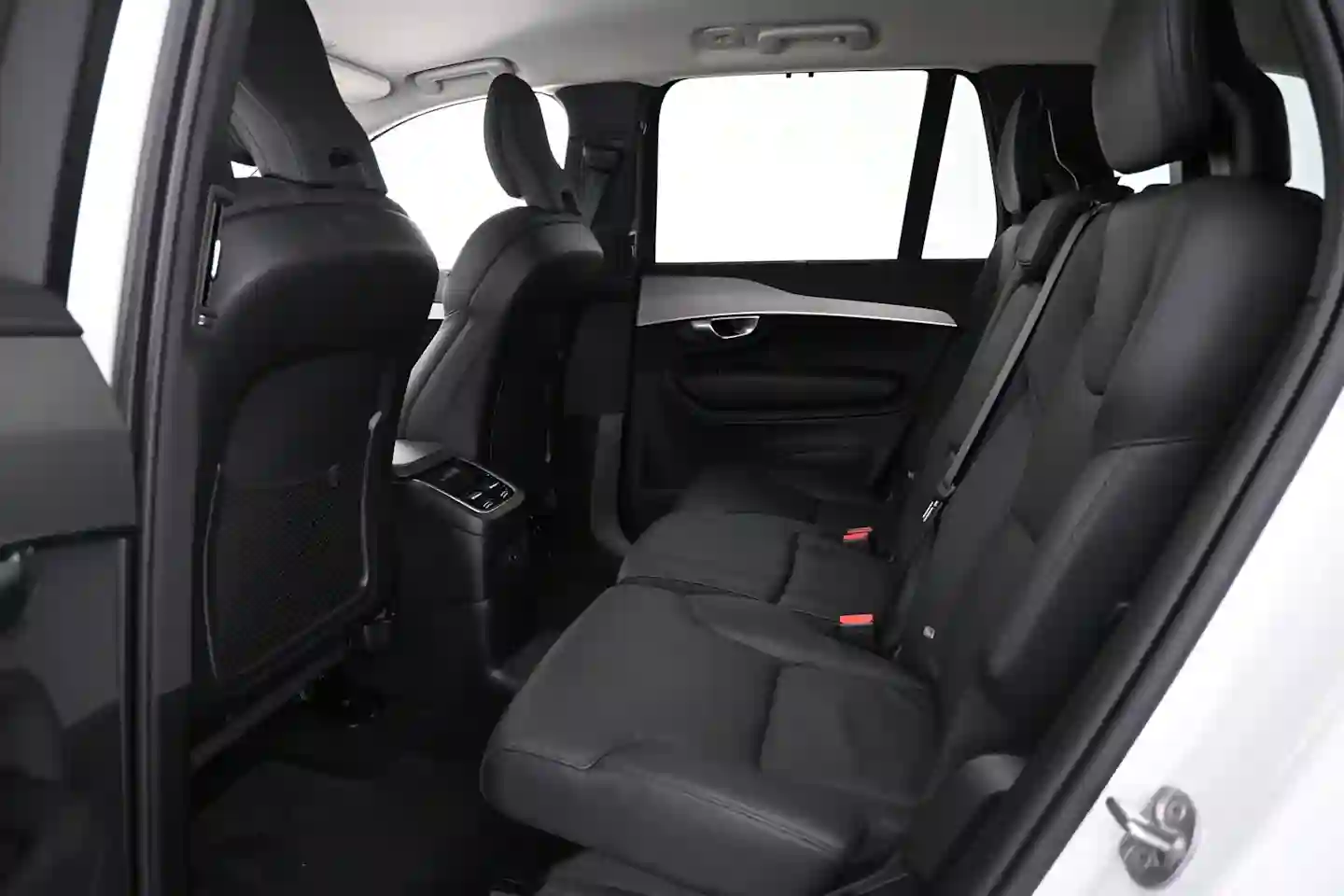 Car Image - 3yRjCiy5EDWb5wE8V5Y0uk