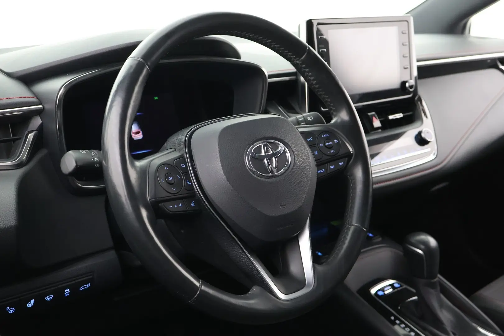 Car Image - 6yXLVmD3fjFLNFJJrkcdhs