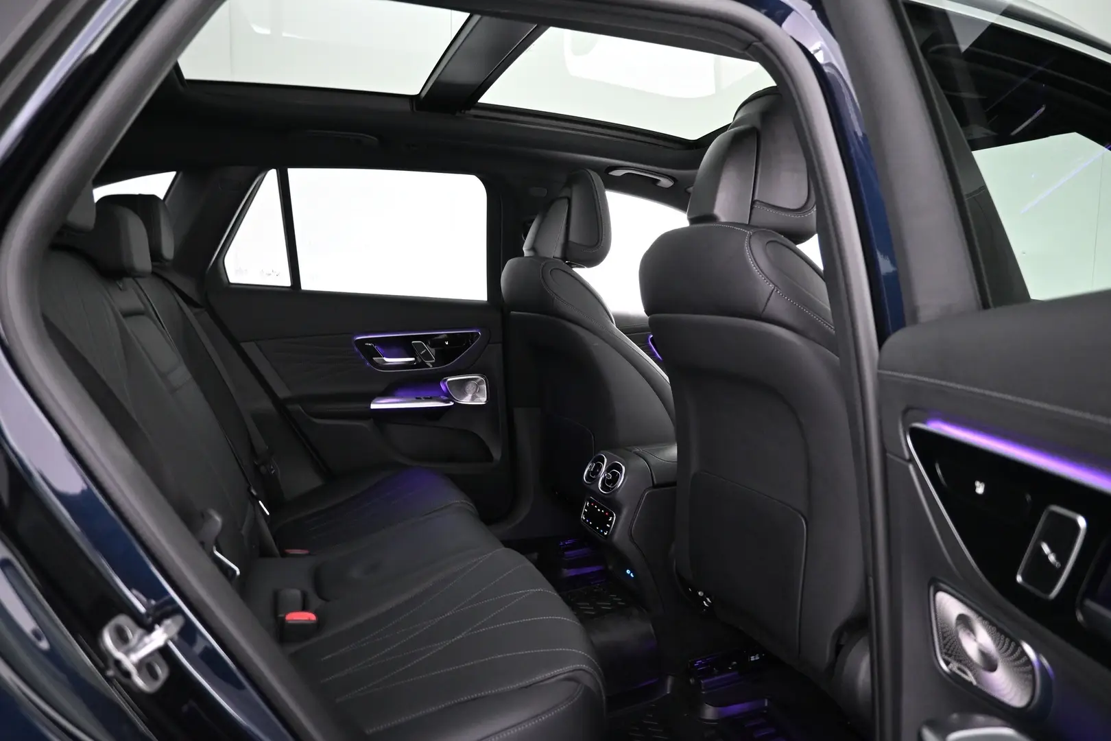 Car Image - 6u2q1bX0Dc1aU1df1JExBp