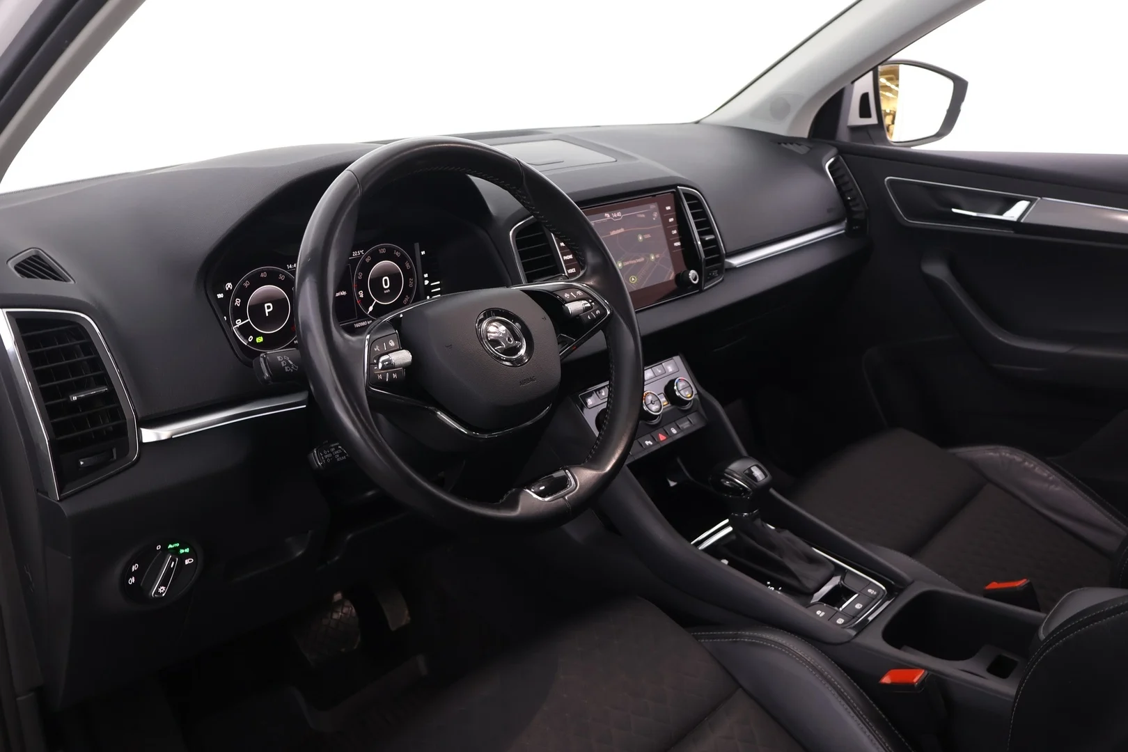 Car Image - 6HlyeyhtvTn4Teg5l5nDWd