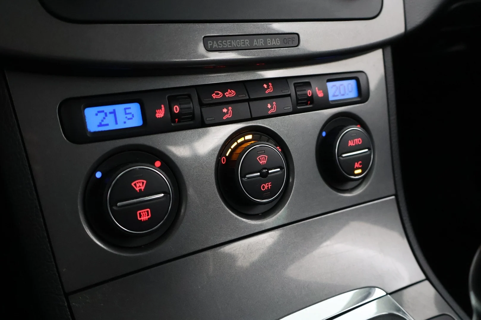 Car Image - 7YmiObK2JjJ7OEboTZWxd