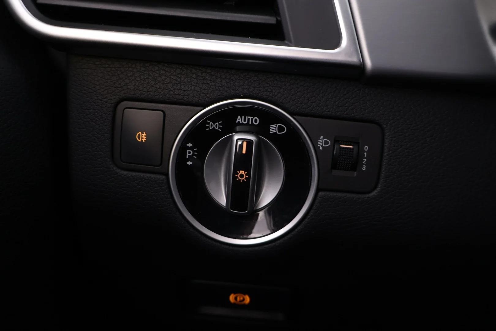 Car Image - 7fOuCDKxnhbLieUj0f0TiS