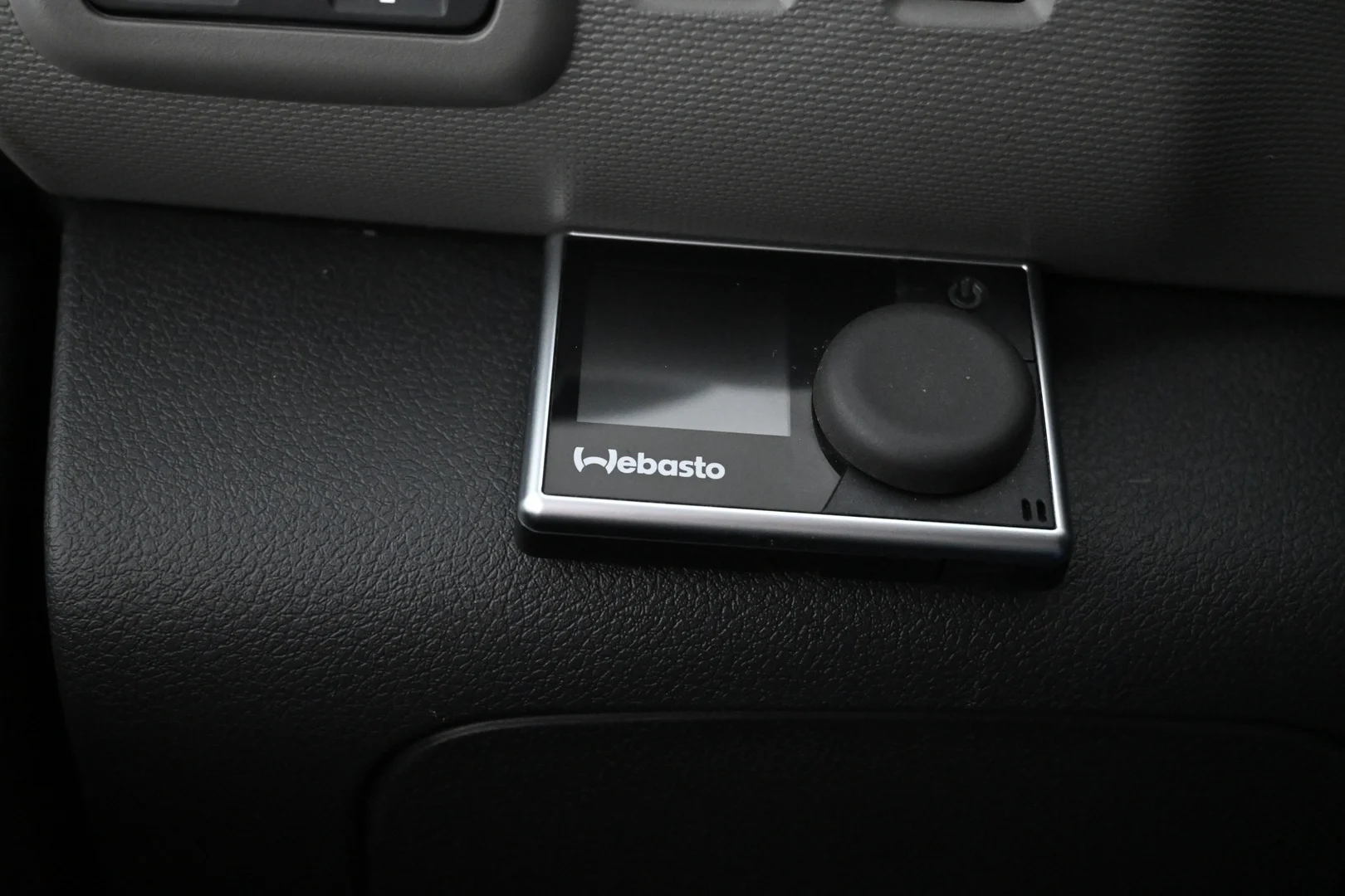 Car Image - 7yhX7HdyG0f0qEbLtIqBFL