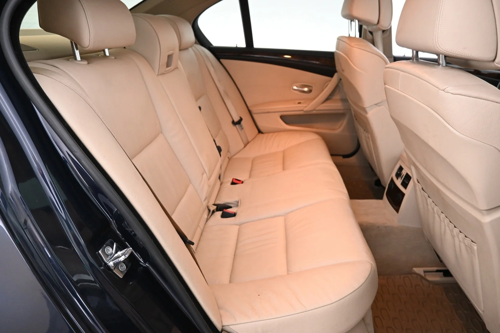 Car Image - 3yIHUPS0ZoDSvc0U2hBstx