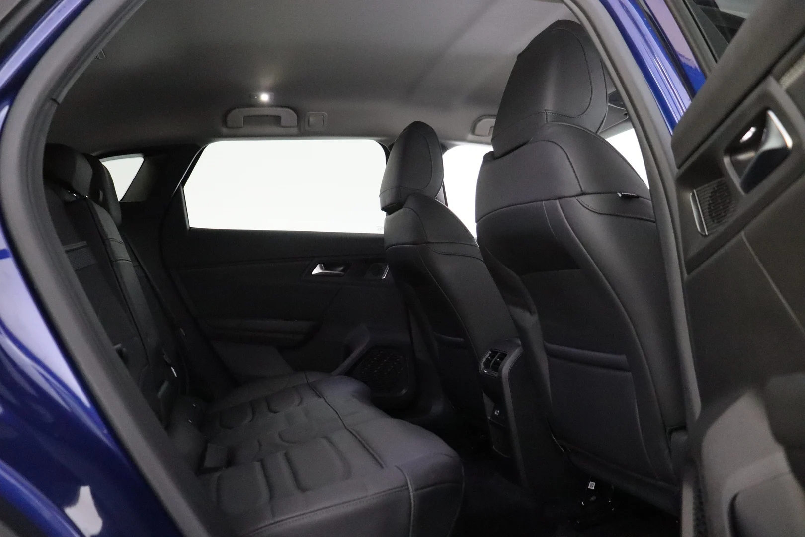 Car Image - IaUsxvKqLSucOOQI8i7ba